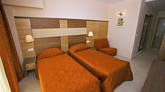 Sea Breeze Camera dubla 