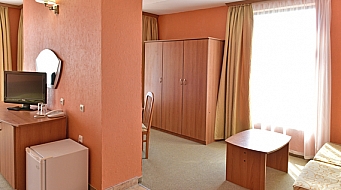 Estreya Palace Suite 1 bedroom 