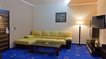 Grand Hotel Hebar Суит 1 спалня 