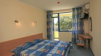 Blue Sky Hotel Двойна стая 