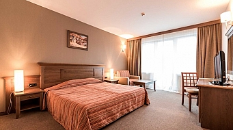 Lion Bansko Camera dubla 