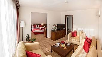 Yastrebets SPA Джуниор Суит 